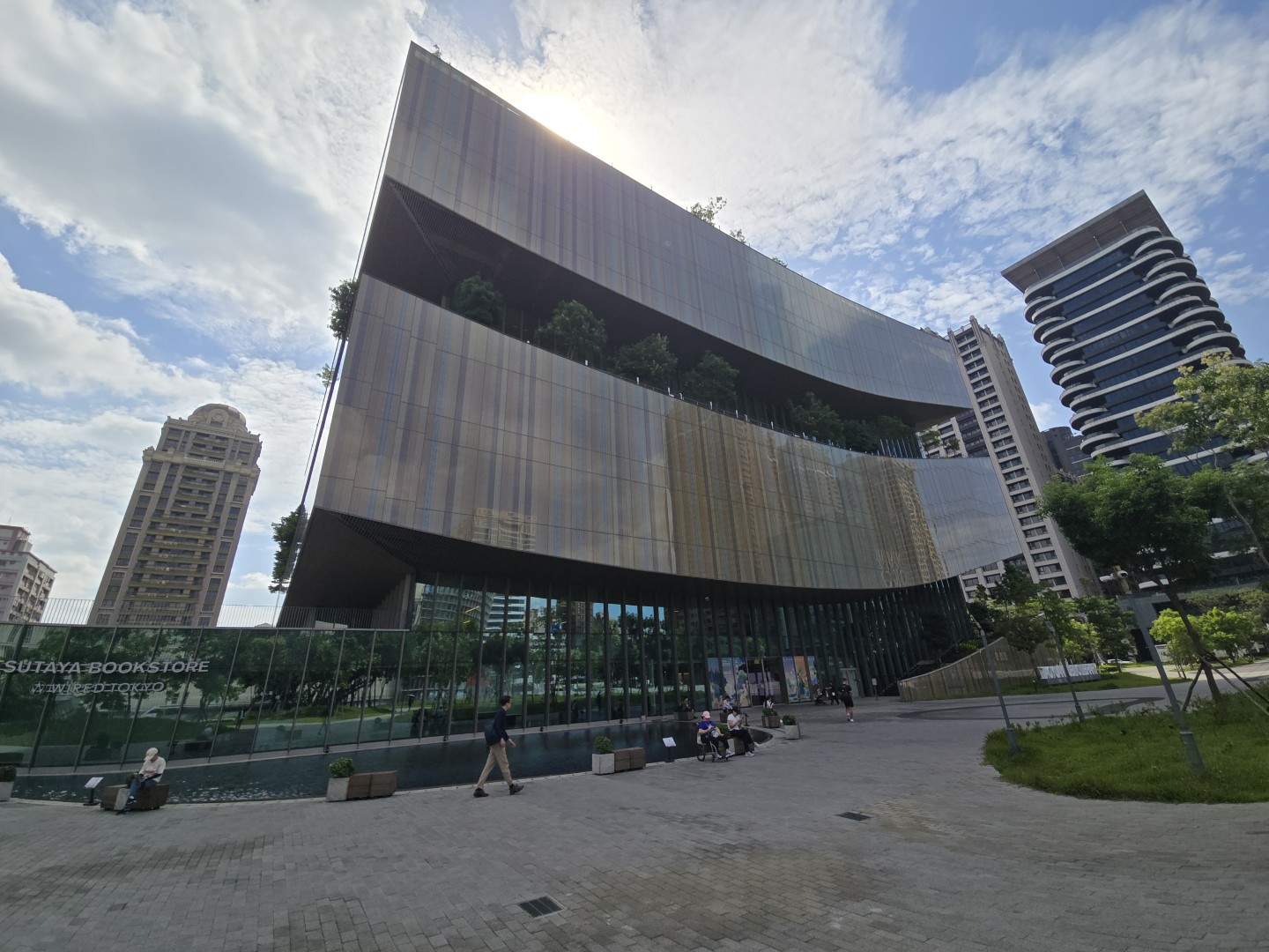 桃園總圖圖書館